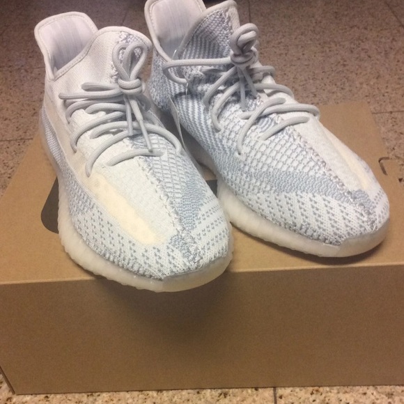 Adidas boost Cloud White - Picture 2 of 5